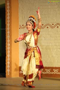 Kuchipudi Dance