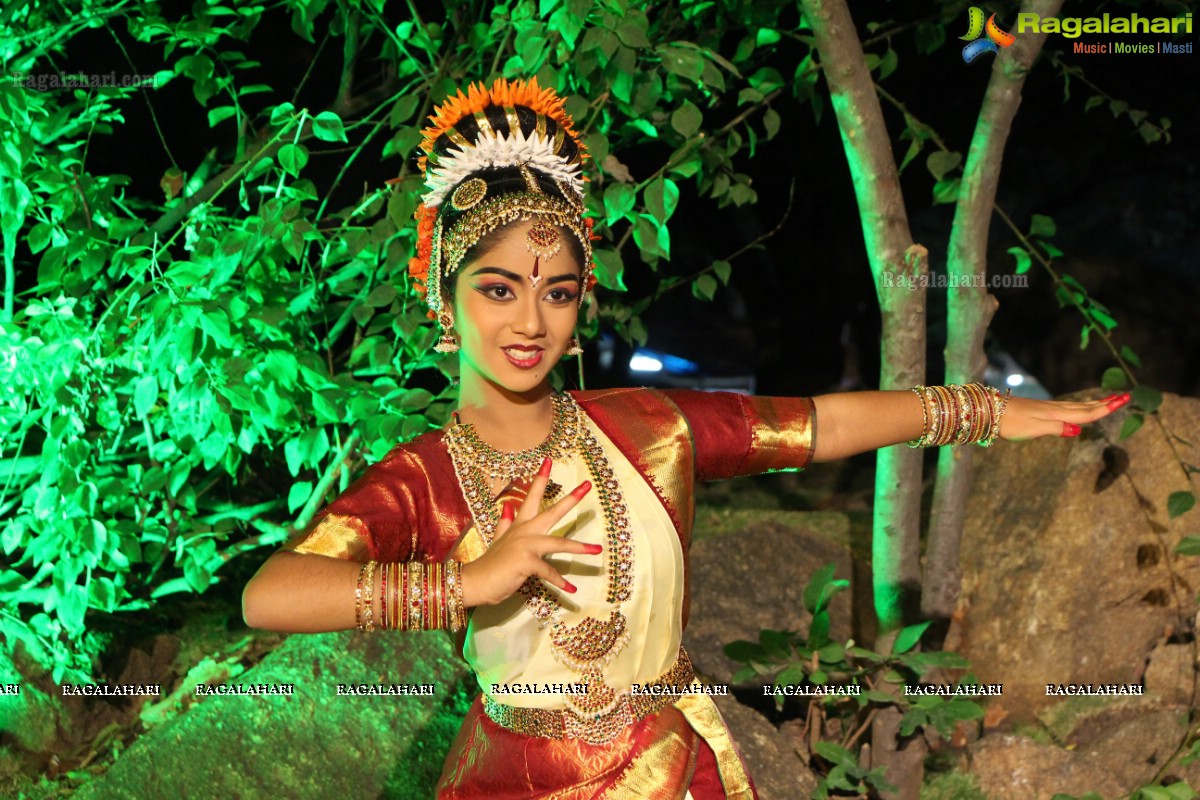 Kuchipudi Dance Performance by Sridevi Chalagalla and Chinmayi Mungara