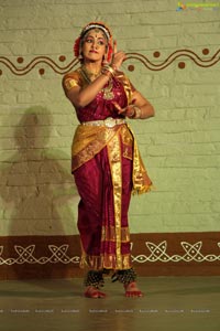 Kuchipudi Dance