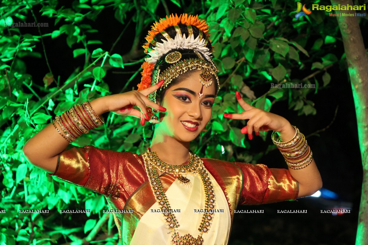 Kuchipudi Dance Performance by Sridevi Chalagalla and Chinmayi Mungara