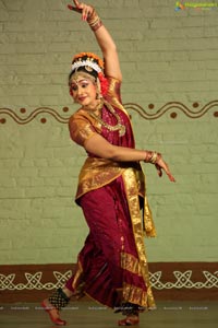 Kuchipudi Dance