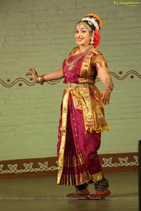 Kuchipudi Dance