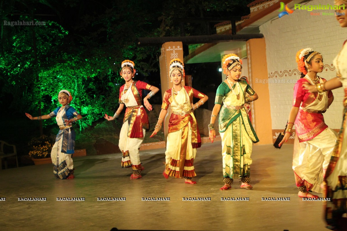 Kuchipudi Dance Performance by Sridevi Chalagalla and Chinmayi Mungara