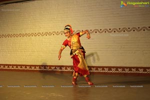 Kuchipudi Dance