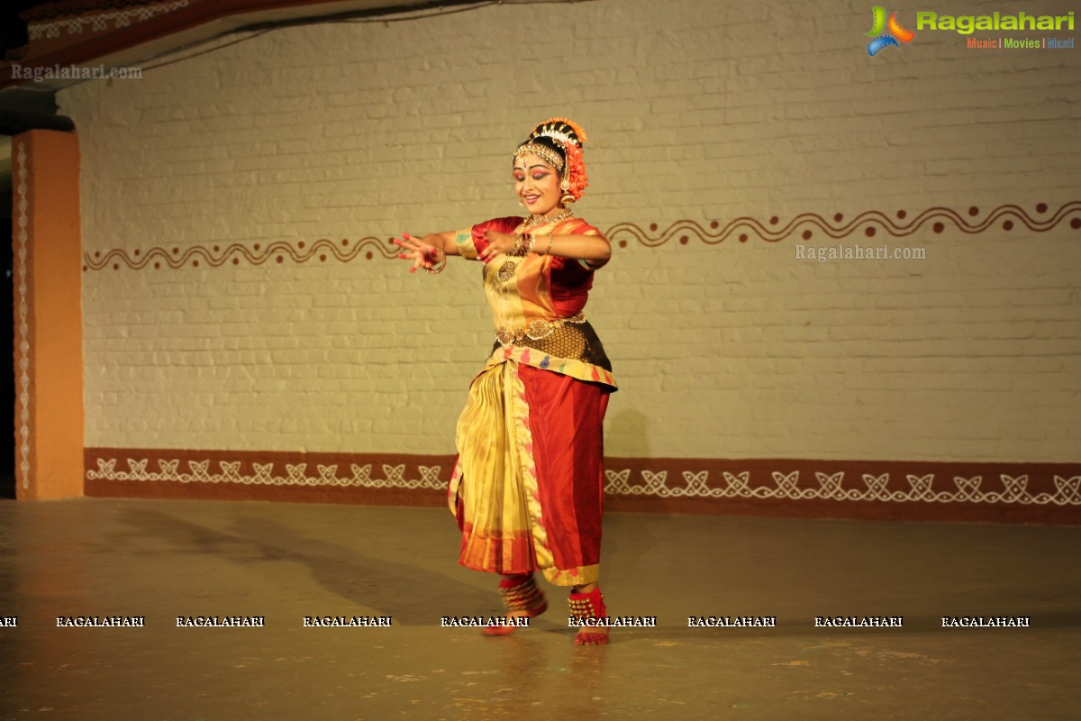 Kuchipudi Dance Performance by Sridevi Chalagalla and Chinmayi Mungara