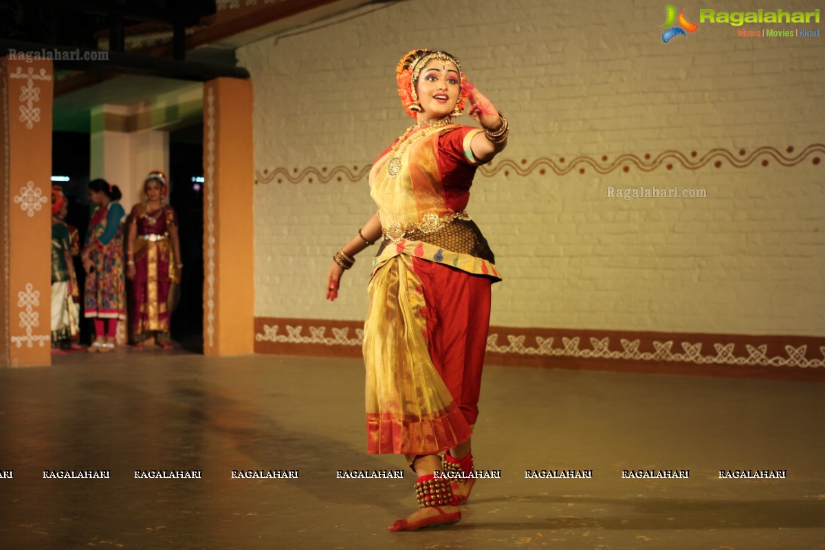 Kuchipudi Dance Performance by Sridevi Chalagalla and Chinmayi Mungara