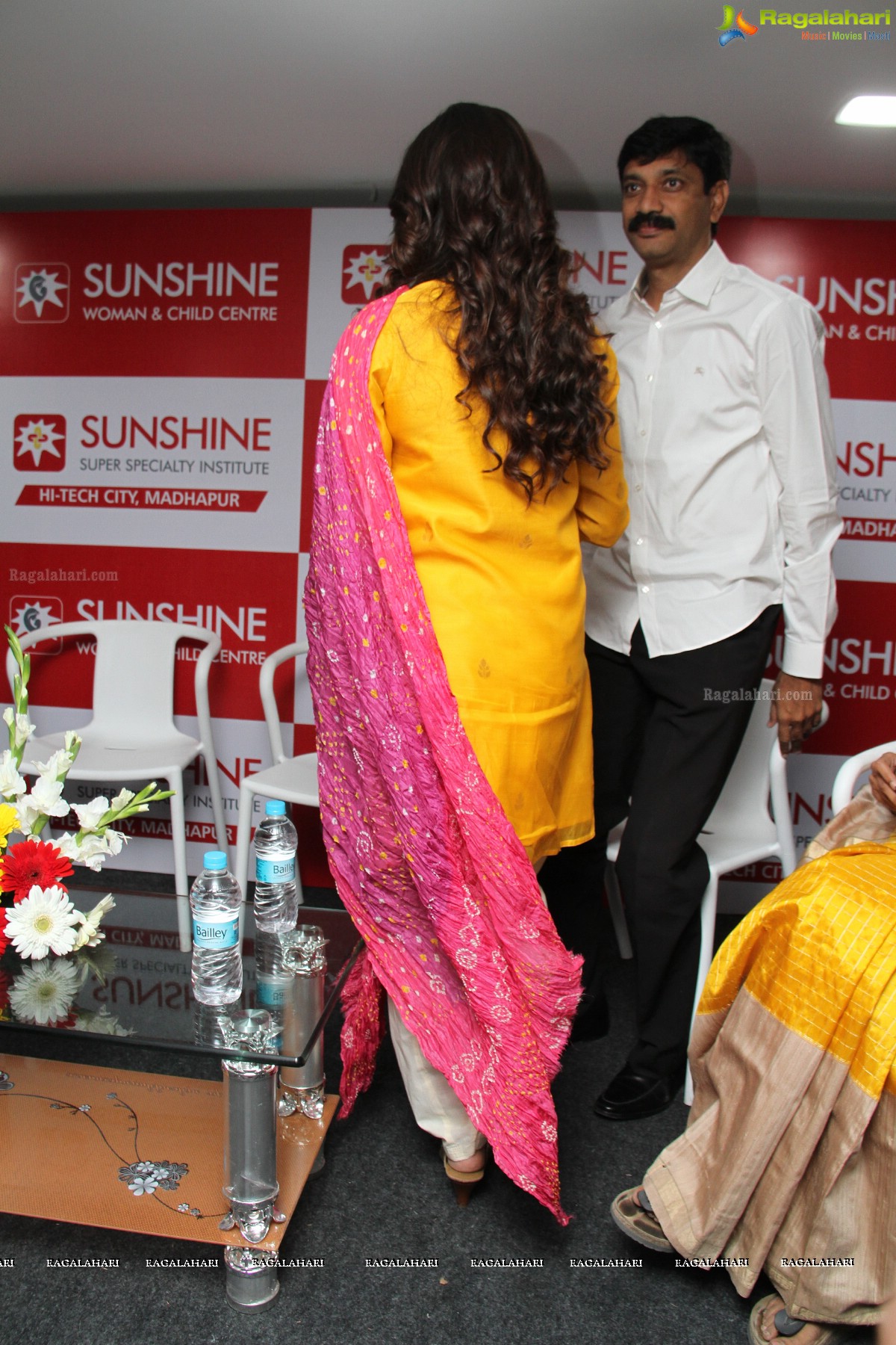 Samantha-Kavitha launches Sunshine Woman And Child Centre in Madhapur, Hyd