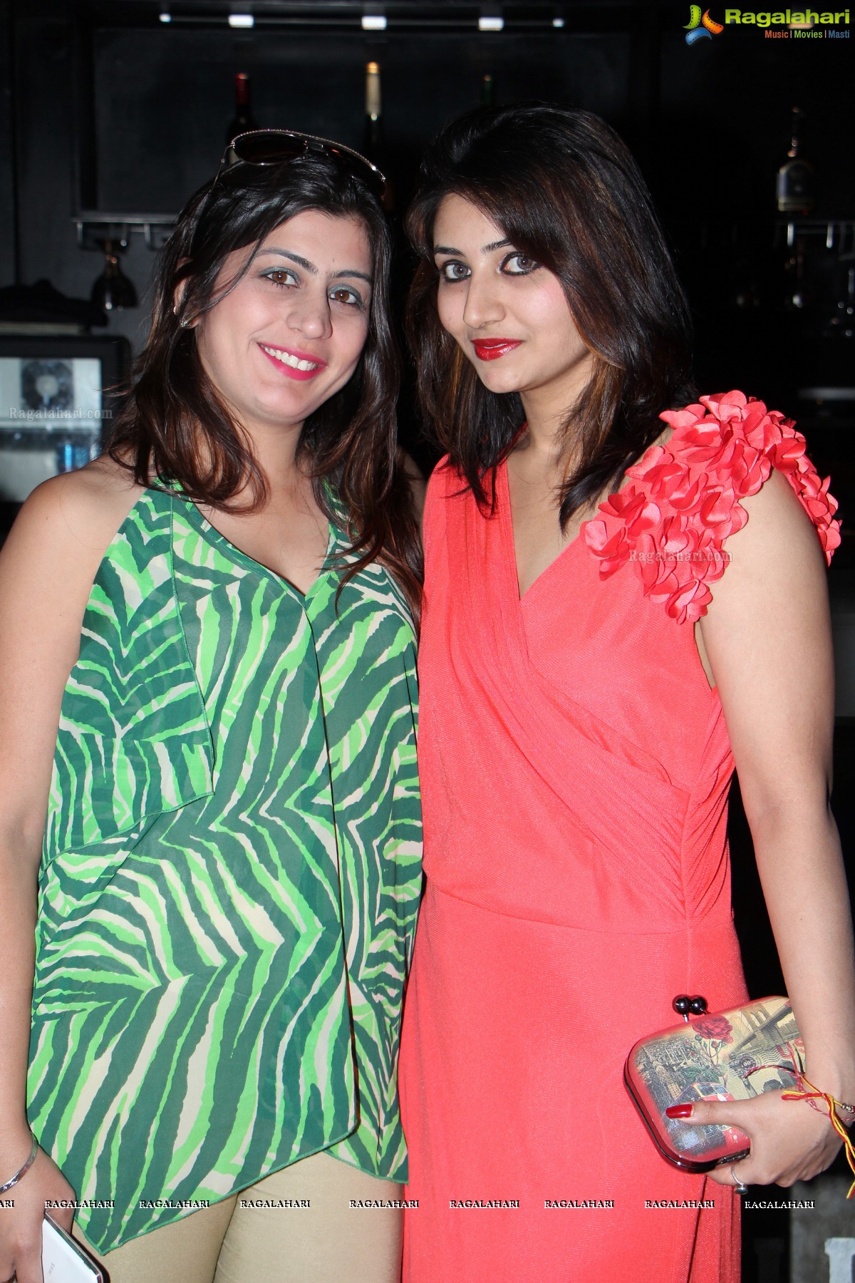 Sushila Bokadiya's Birthday Bash 2014