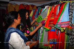 Vivanyas Handloom Exhibition