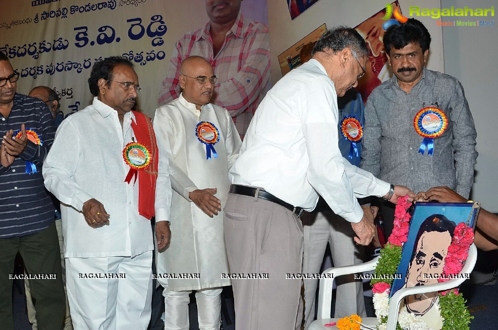 KV Reddy Award 2015 to Gunasekhar