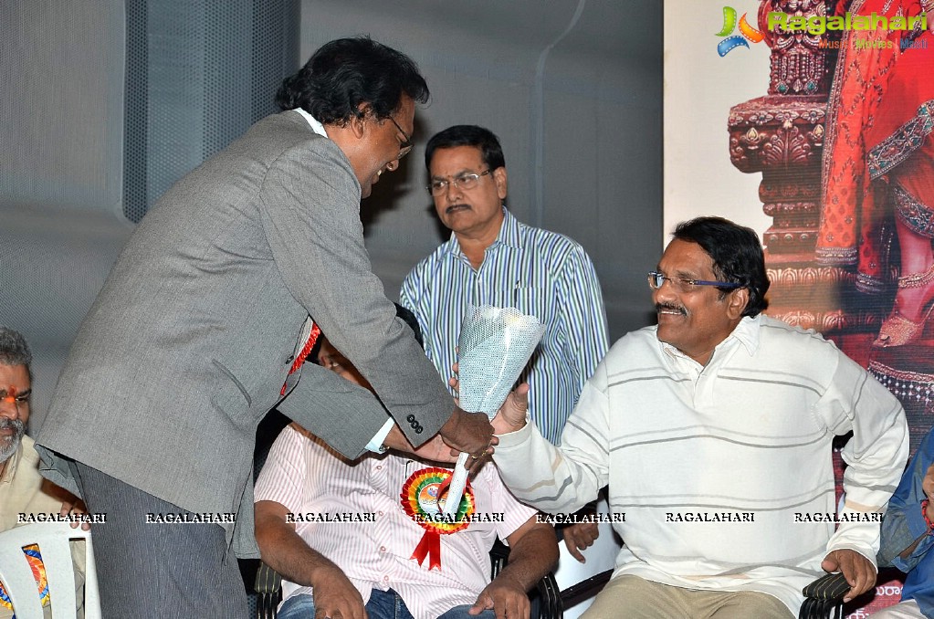 KV Reddy Award 2015 to Gunasekhar