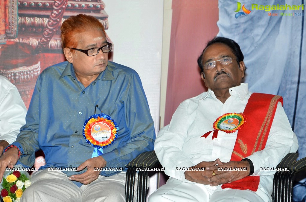 KV Reddy Award 2015 to Gunasekhar