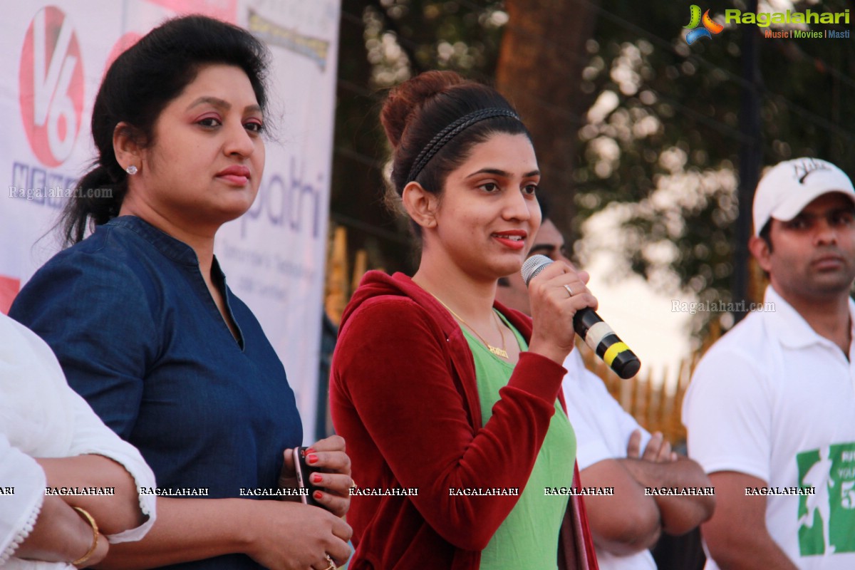 Minister Chandulal flags off 5k Run Youth Against Speed, Hyderabad