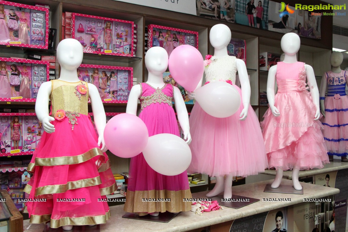 Barbie Visit at Just For U Store, Secunderabad