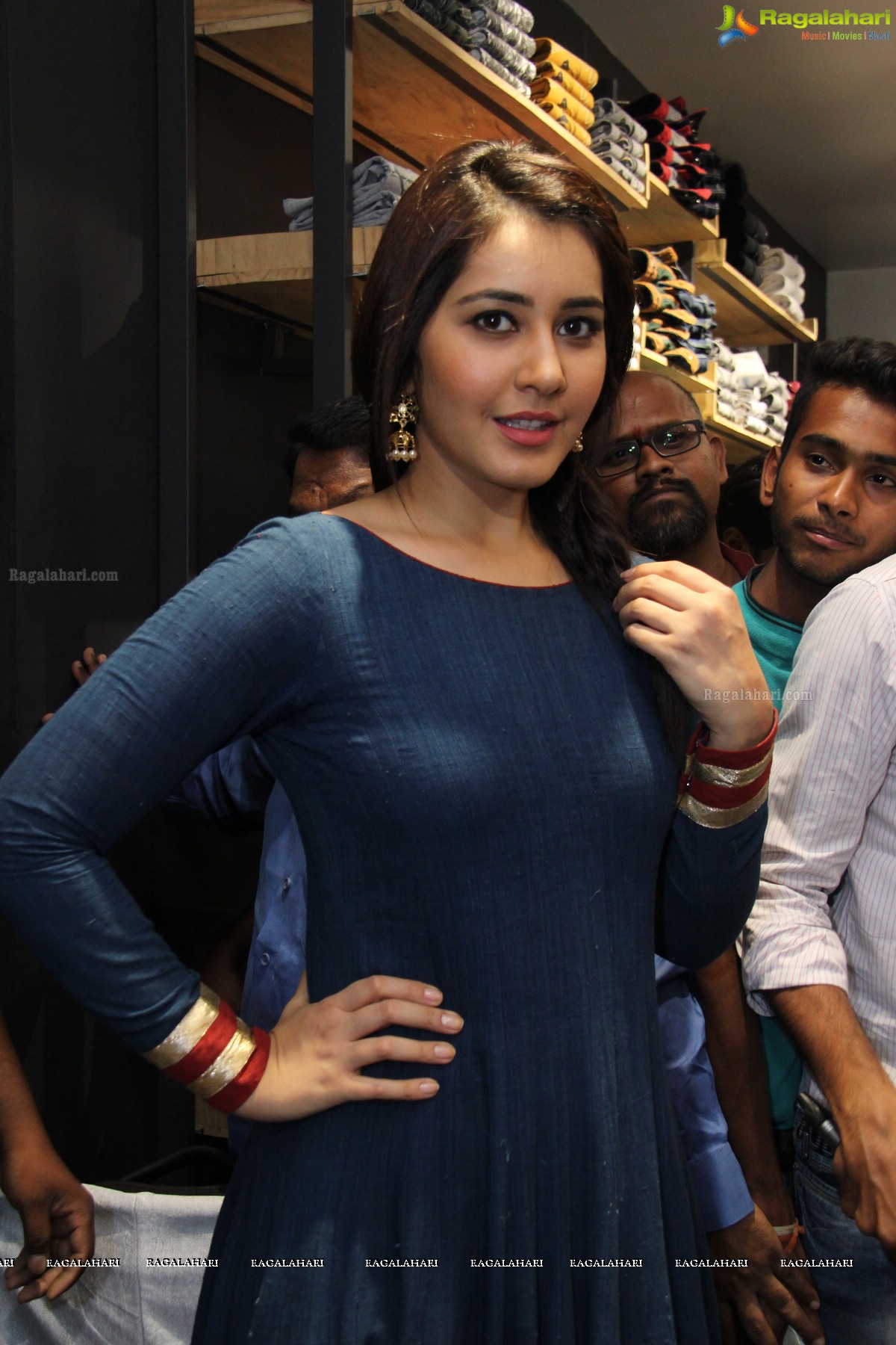 Bengal Tiger Team at Spykar Store Launch, Hyderabad