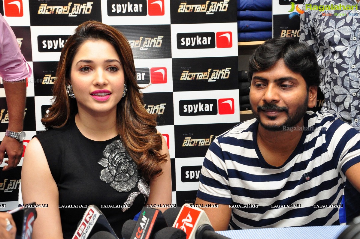 Bengal Tiger Team at Spykar Store Launch, Hyderabad