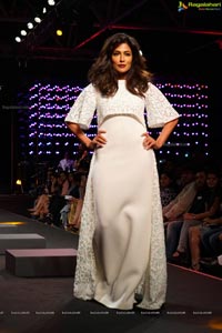 Blenders Pride Fashion Tour 2015