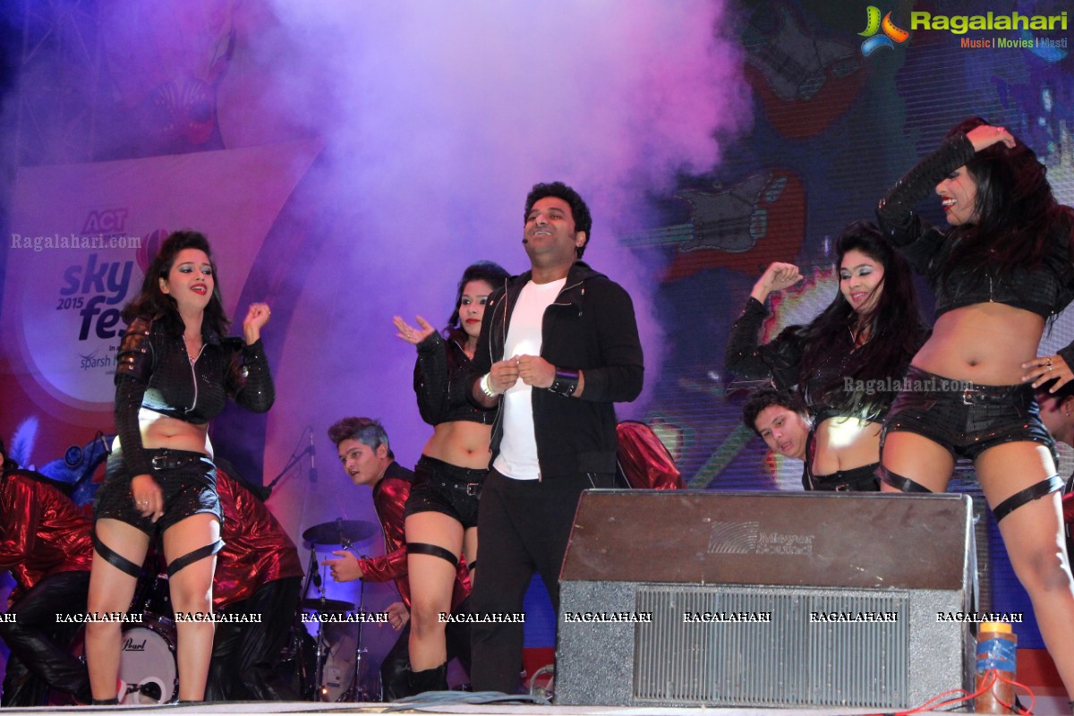 Devi Sri Prasad Live Music Concert at ACT Sky Fest 2015, Gachibowli Athletic Stadium, Hyderabad