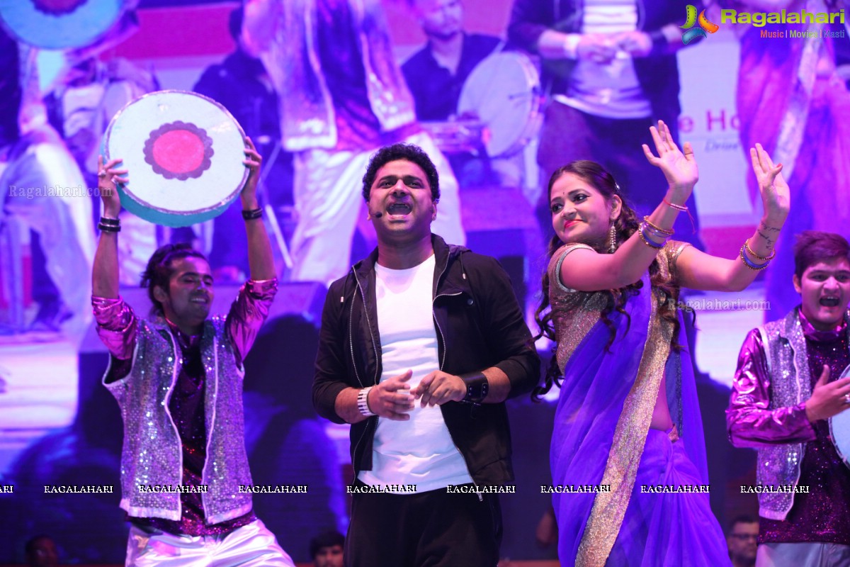 Devi Sri Prasad Live Music Concert at ACT Sky Fest 2015, Gachibowli Athletic Stadium, Hyderabad