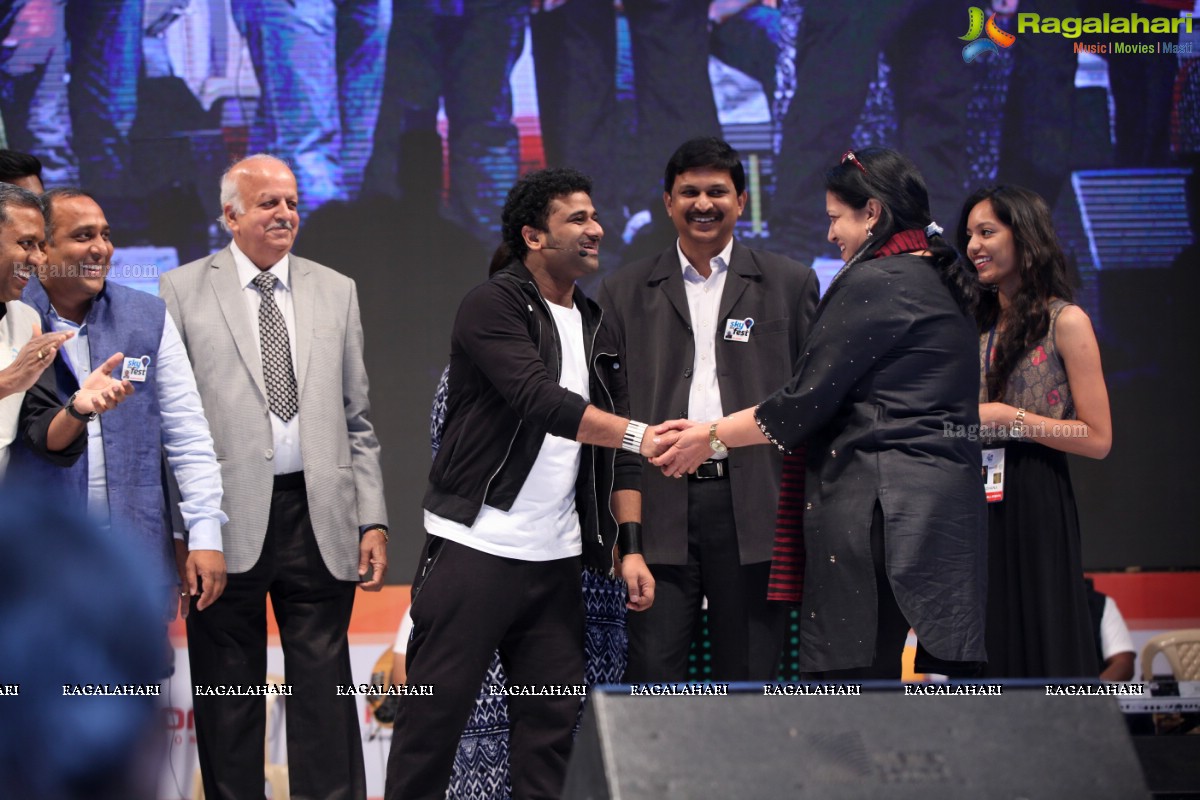 Devi Sri Prasad Live Music Concert at ACT Sky Fest 2015, Gachibowli Athletic Stadium, Hyderabad