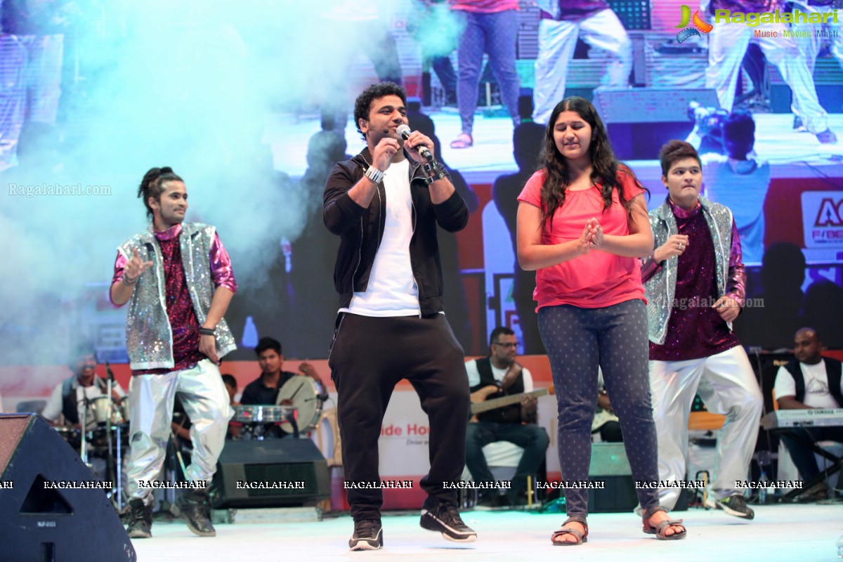 Devi Sri Prasad Live Music Concert at ACT Sky Fest 2015, Gachibowli Athletic Stadium, Hyderabad