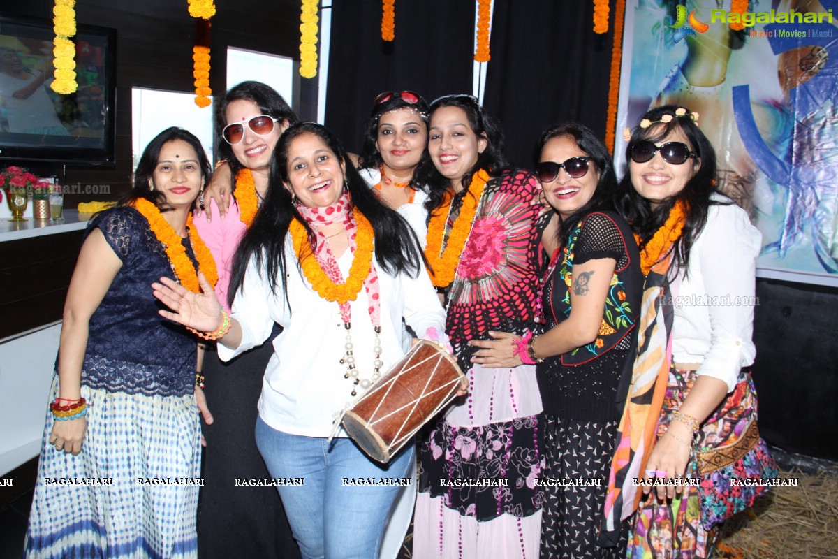 Get Together Party Hosted by Rajshree and Mridula at Spoil - Theme - Dum Maro Dum, Hyderabad