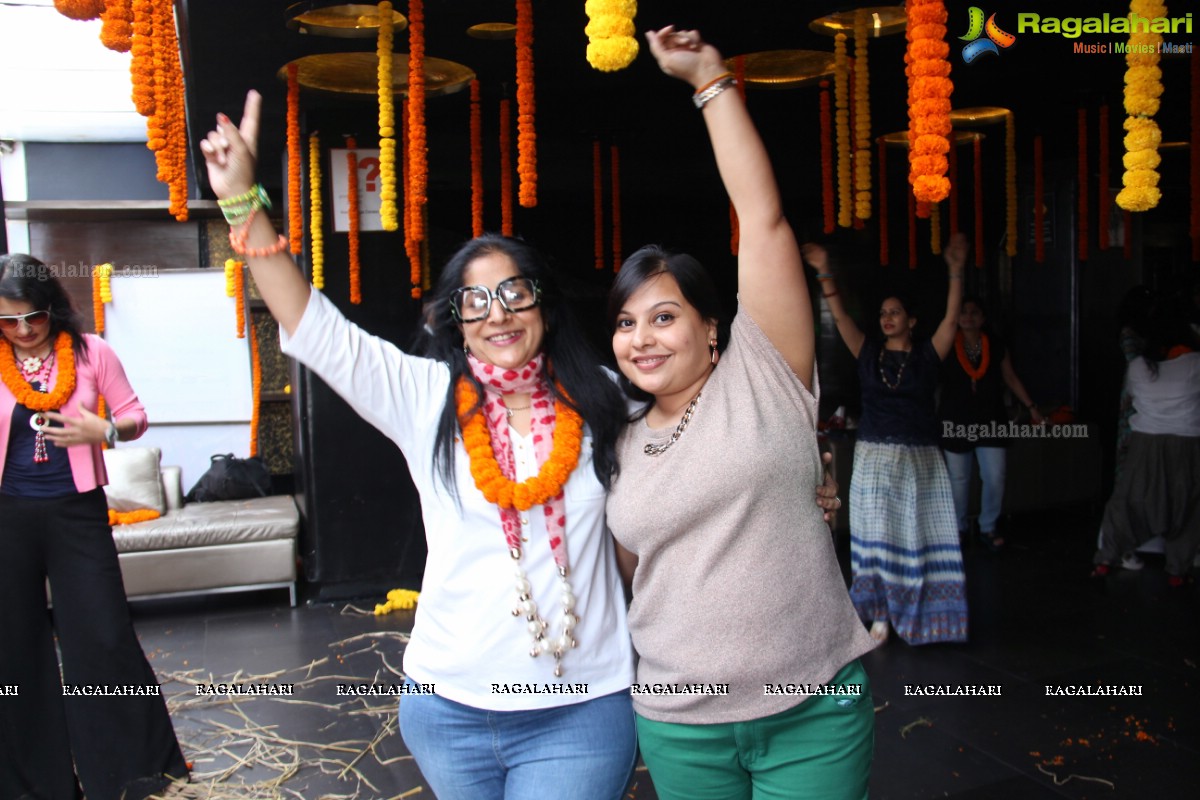 Get Together Party Hosted by Rajshree and Mridula at Spoil - Theme - Dum Maro Dum, Hyderabad