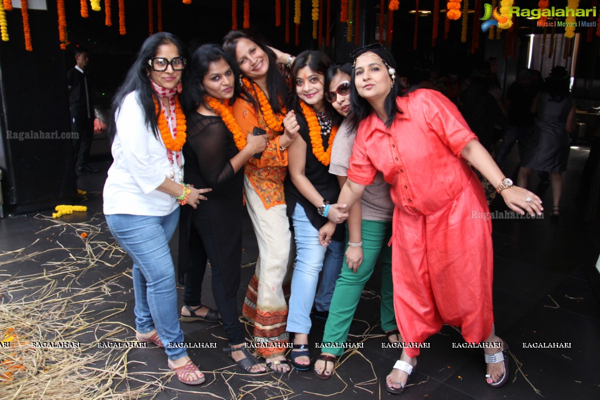 Get Together Party Hosted by Rajshree and Mridula at Spoil - Theme - Dum Maro Dum, Hyderabad