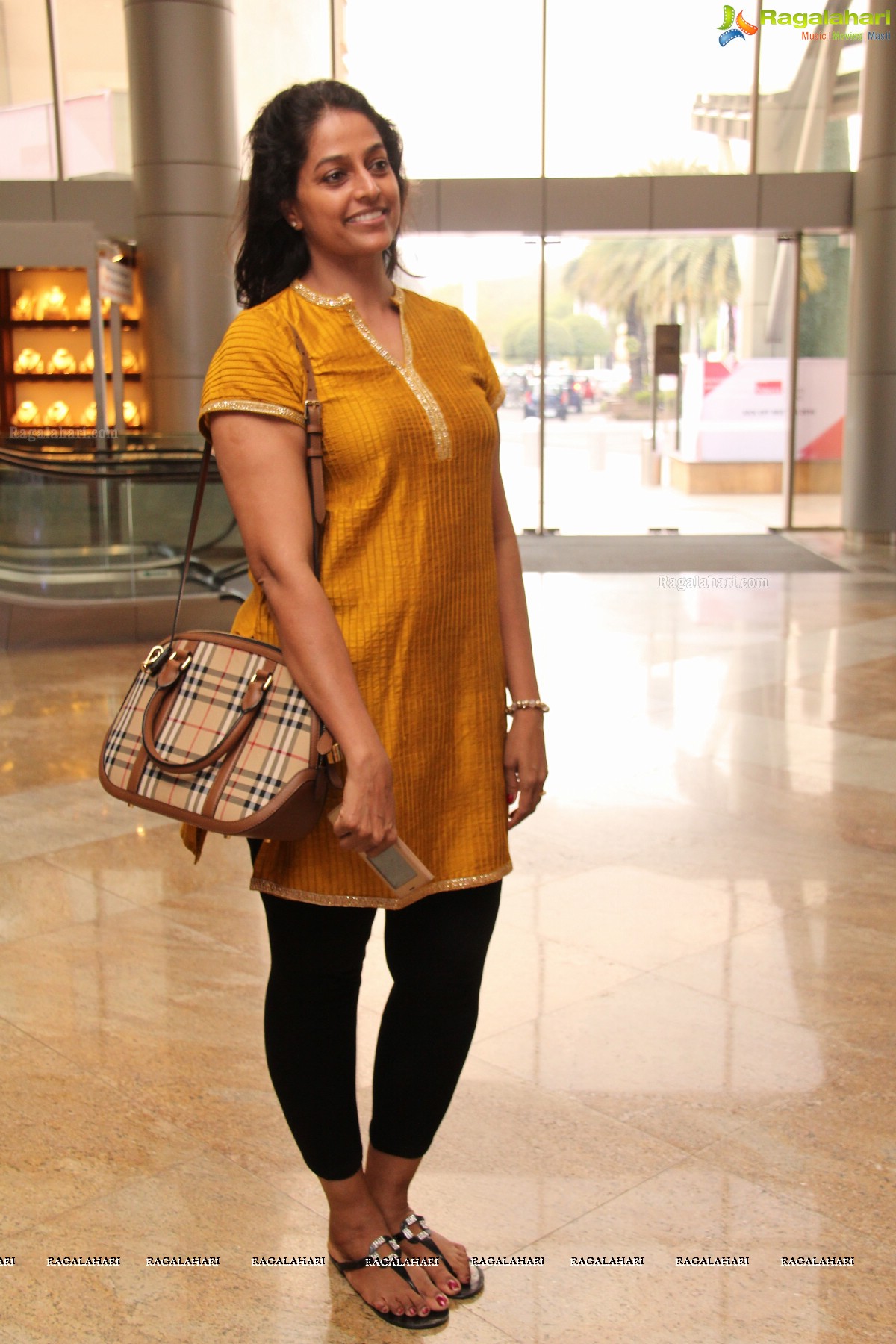 Mannara Chopra launches Hi Life Exhibition at Novotel (HICC), Hyderabad