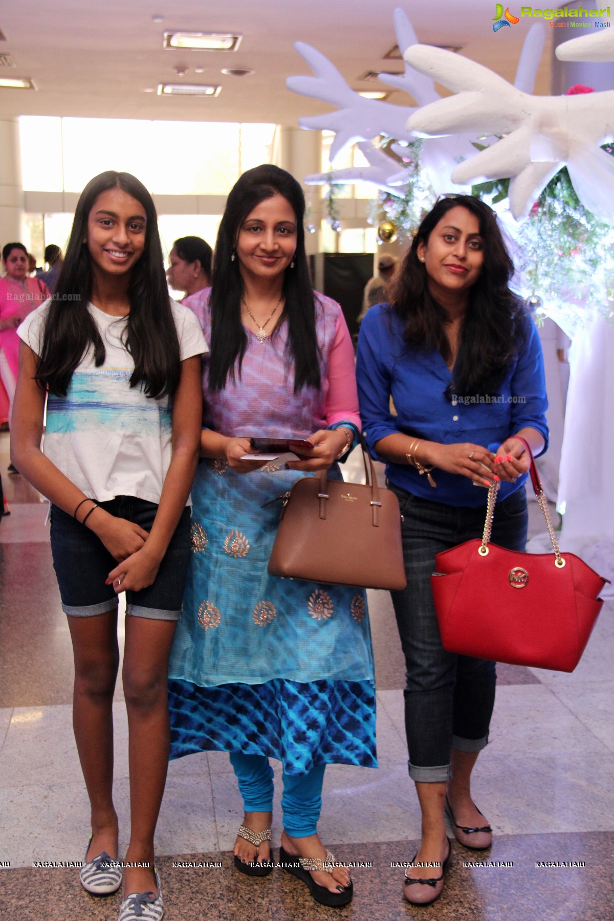 Mannara Chopra launches Hi Life Exhibition at Novotel (HICC), Hyderabad