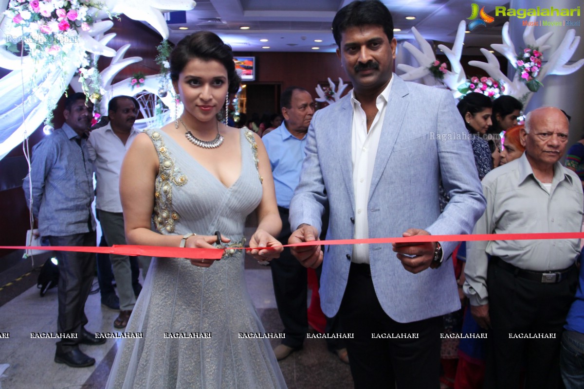 Mannara Chopra launches Hi Life Exhibition at Novotel (HICC), Hyderabad