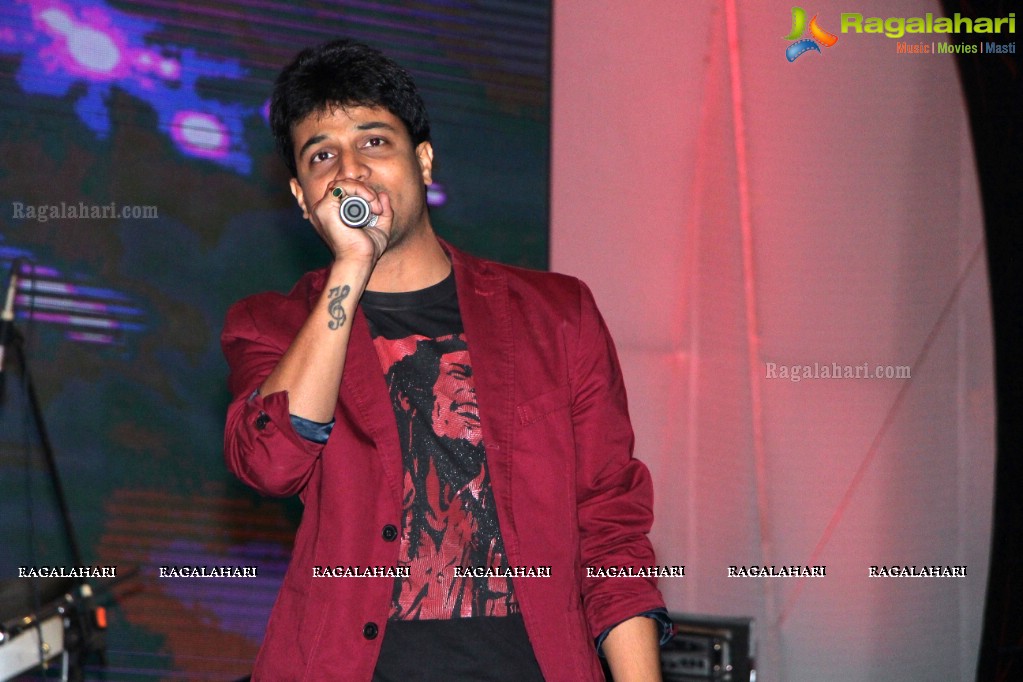 TeenMaar Nite by RP Patnaik and Singer Smita at ACT Sky Fest 2015, Hyderabad