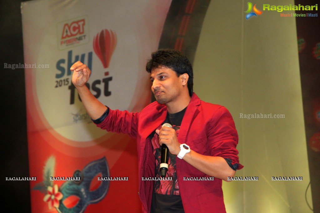 TeenMaar Nite by RP Patnaik and Singer Smita at ACT Sky Fest 2015, Hyderabad