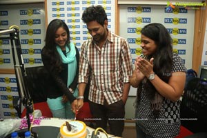 92.7 Big FM