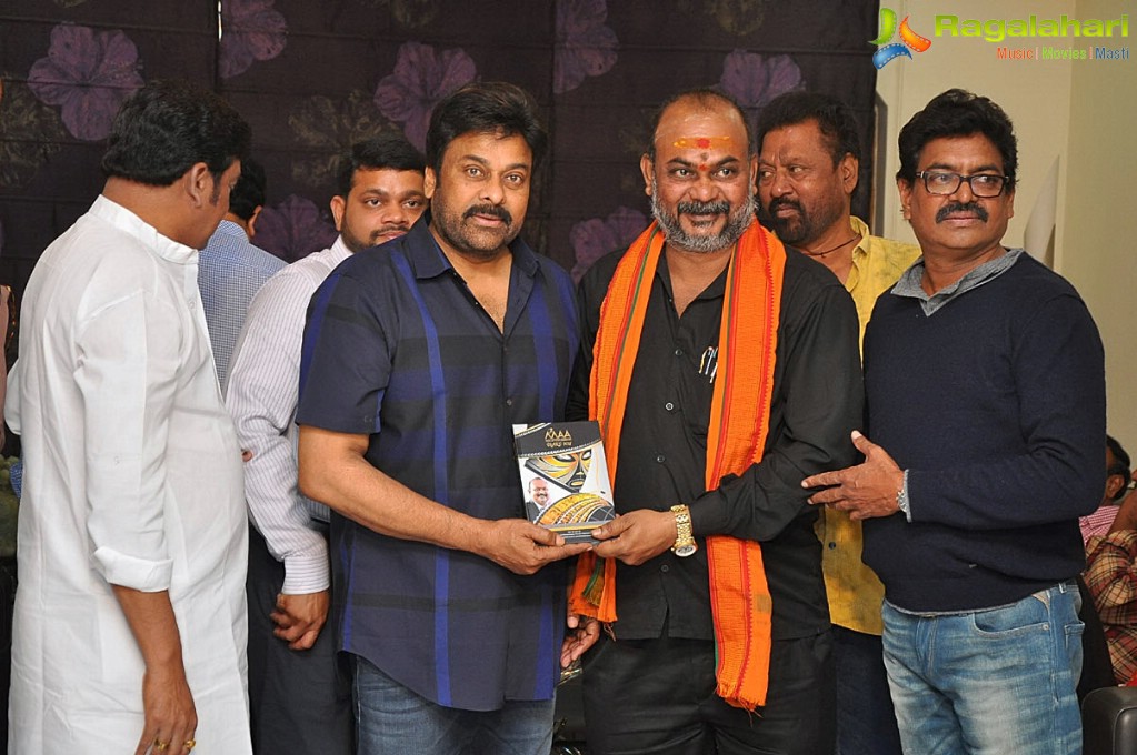 Megastar Chiranjeevi launches 2017 MAA Diary