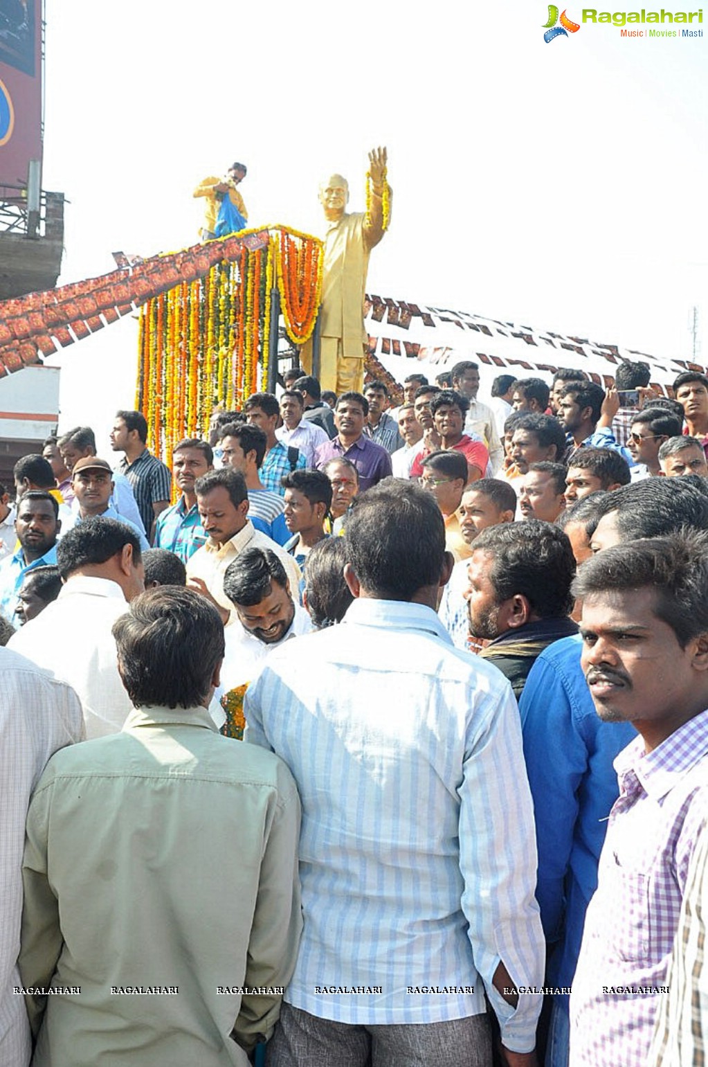 Nandamuri Balakrishna at NTR Statue, Karimnagar