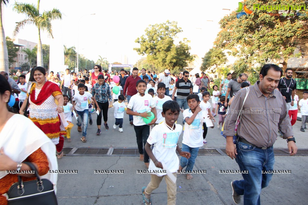 1st Edition of Hyderabad Kids Run 2016