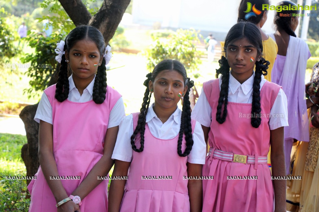 Chiguru - Fun Activity Day for Poor Children from Govt. Schools by Youth For Seva at Narayanamma Women's Engineering College