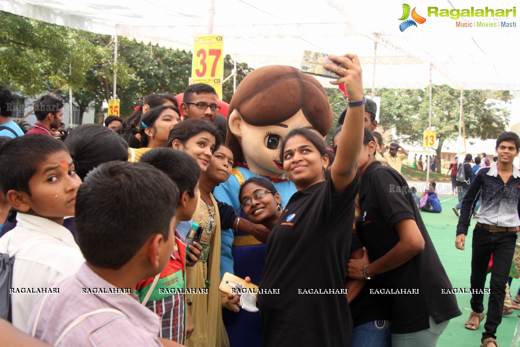 Chiguru - Fun Activity Day for Poor Children from Govt. Schools by Youth For Seva at Narayanamma Women's Engineering College