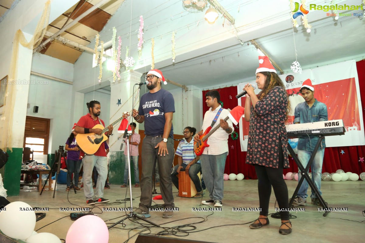 Hyderabad's Best Christmas Carnival for 400 Underprivileged Children by Youngistaan Foundation at Stanley Girls High School, Hyderabad