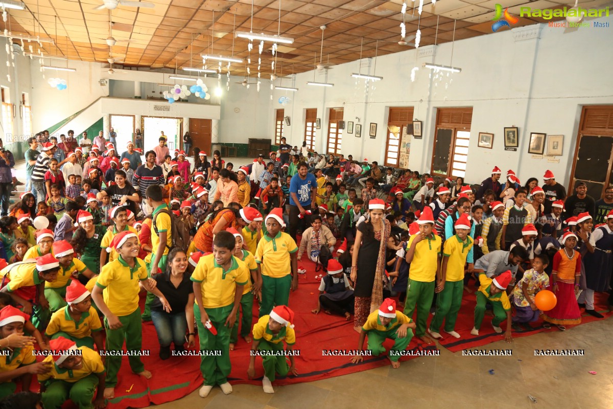 Hyderabad's Best Christmas Carnival for 400 Underprivileged Children by Youngistaan Foundation at Stanley Girls High School, Hyderabad