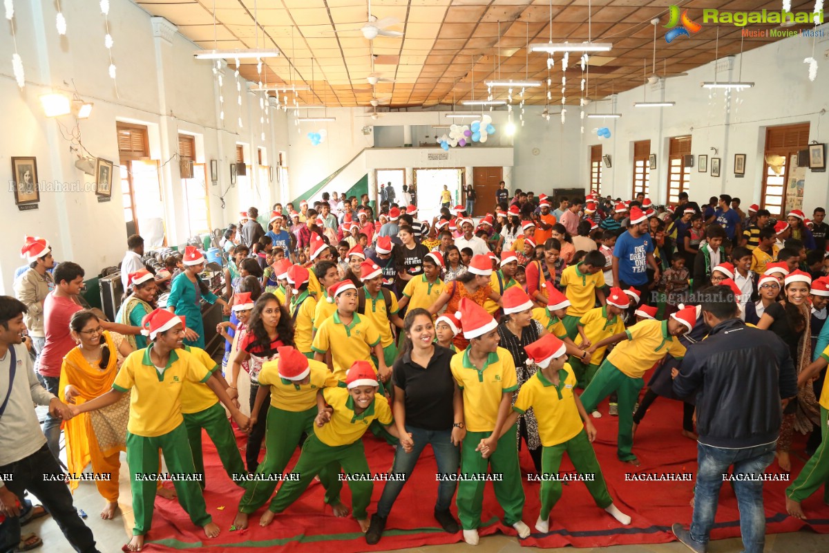 Hyderabad's Best Christmas Carnival for 400 Underprivileged Children by Youngistaan Foundation at Stanley Girls High School, Hyderabad