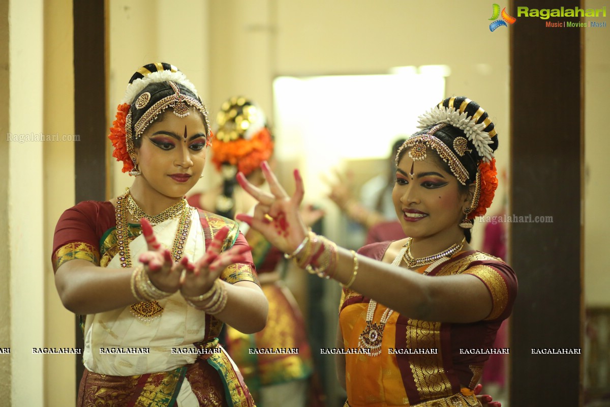 Chinmayi Mungara's Kuchipudi Performance at Shilparamam, Hyderabad