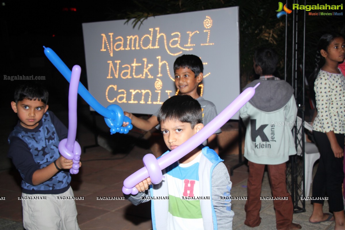 Dinosaur - Katkatha Puppet Show at Hyderabad Children's Theatre Festival 2016 by Vaishali Bisht Childrens Theatre Workshop