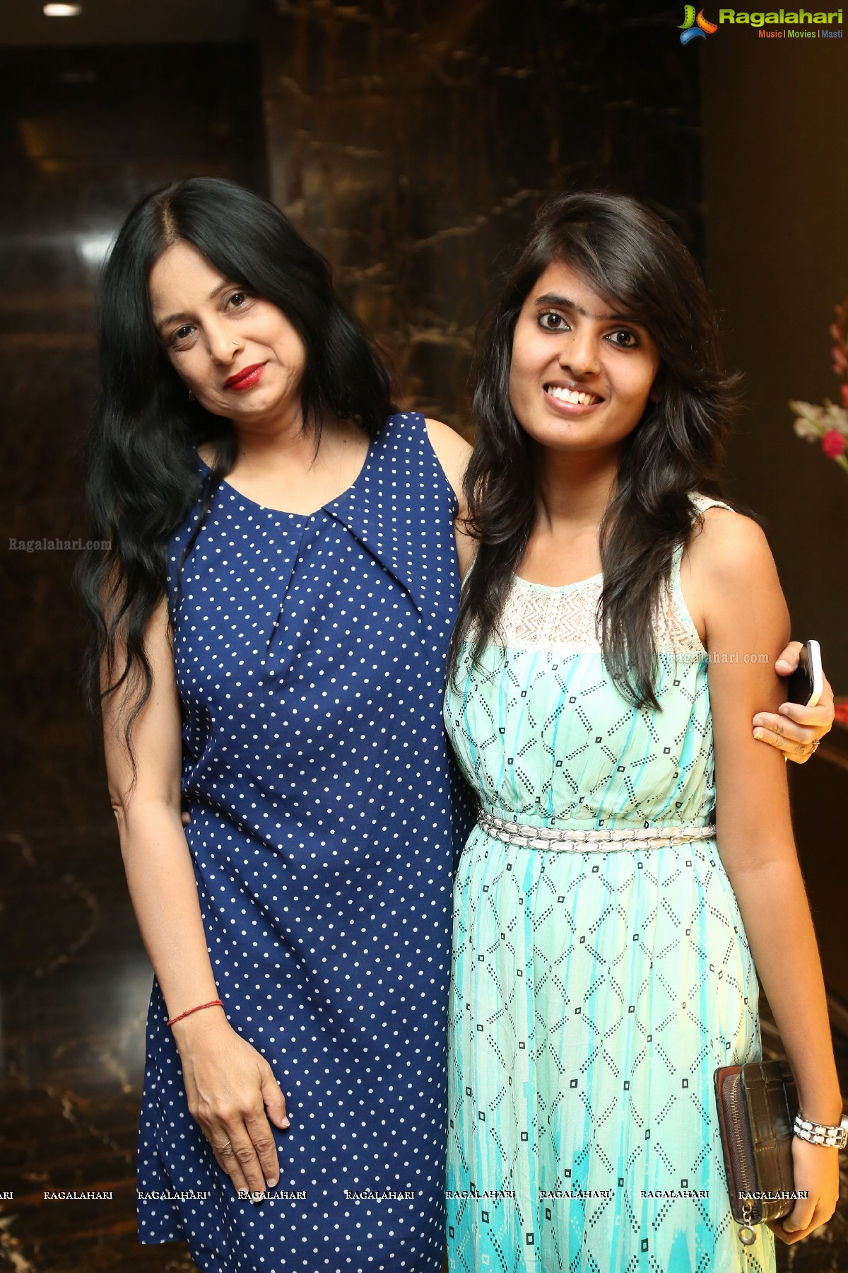 Evening of Fashion, Shopping and Cocktails at The Oak, Oakwood Residence Kapil Hyderabad