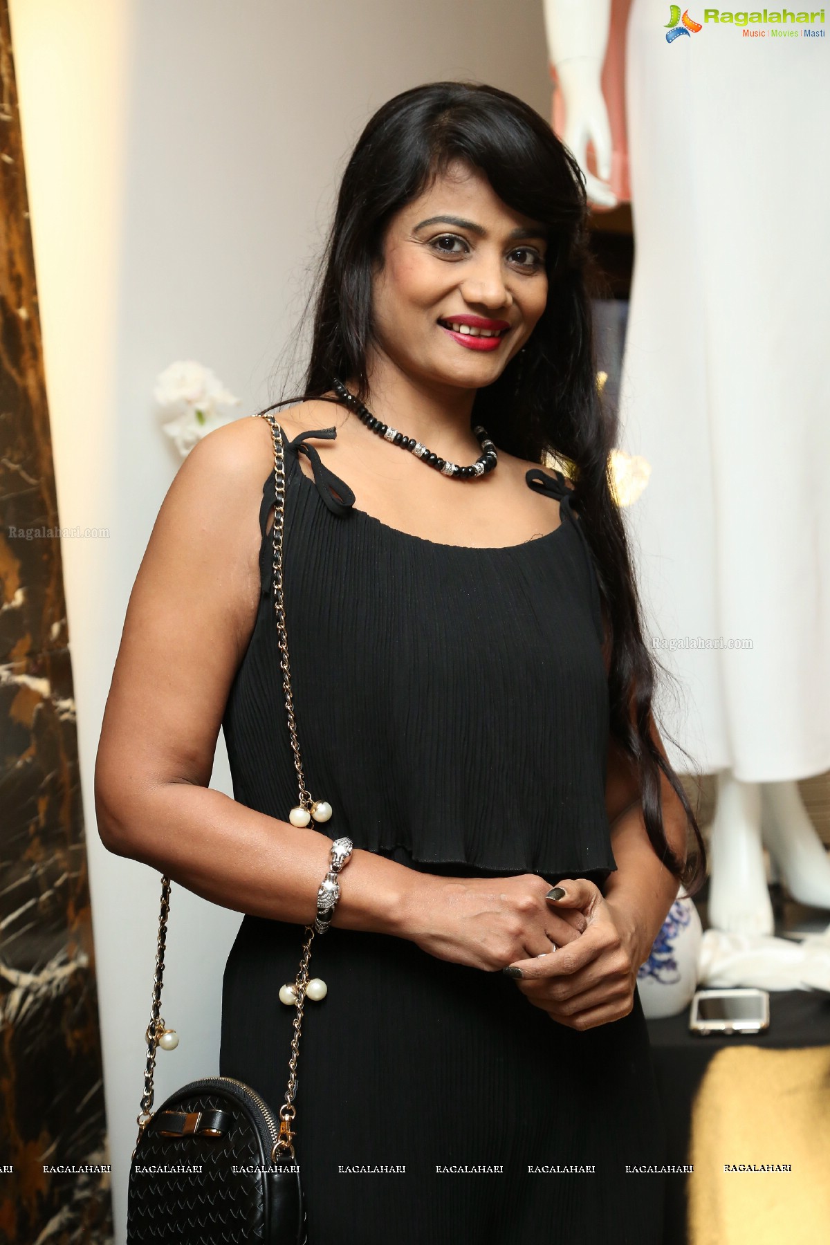 Evening of Fashion, Shopping and Cocktails at The Oak, Oakwood Residence Kapil Hyderabad