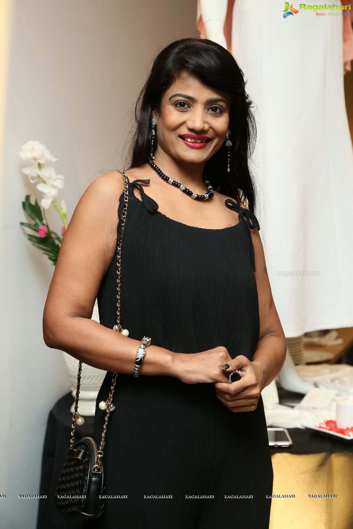 Evening of Fashion, Shopping and Cocktails at The Oak, Oakwood Residence Kapil Hyderabad