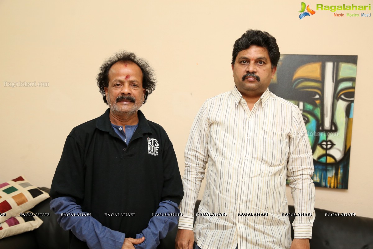Grisaille Artshow by Hari, Venkat and Seshu at VSL Visual Art Gallery