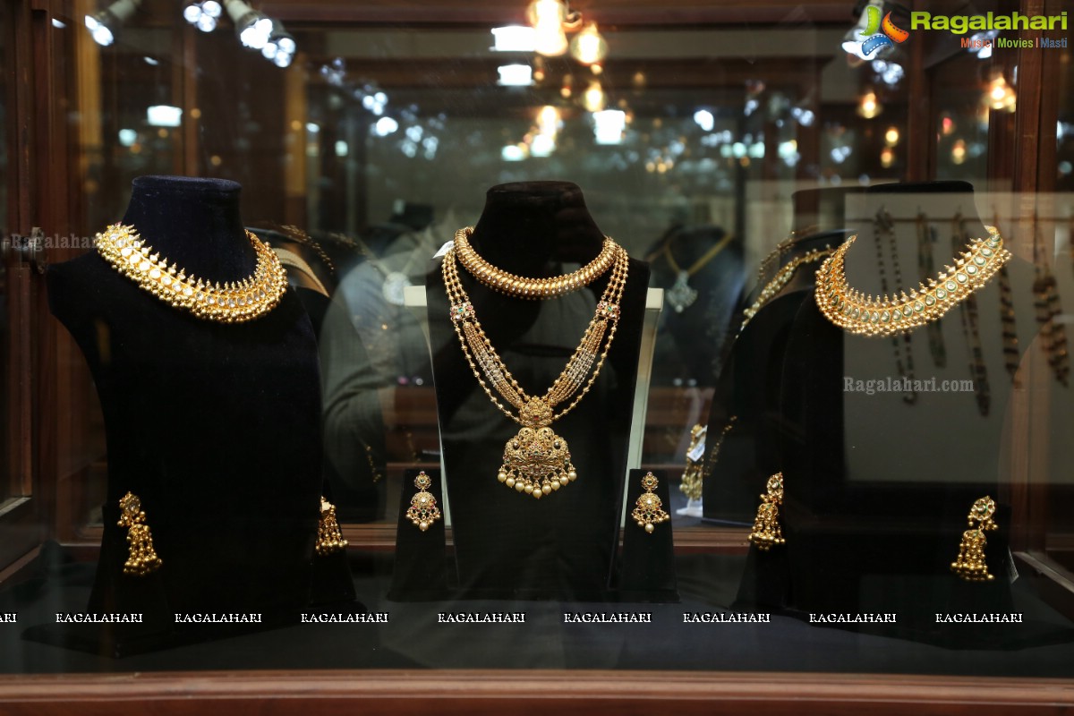 Heritage Jewellery & Silks By 'Vermilion By Vinti' at Taj Krishna