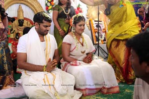 Heroine Soumya-Dinakar Wedding, Vizag